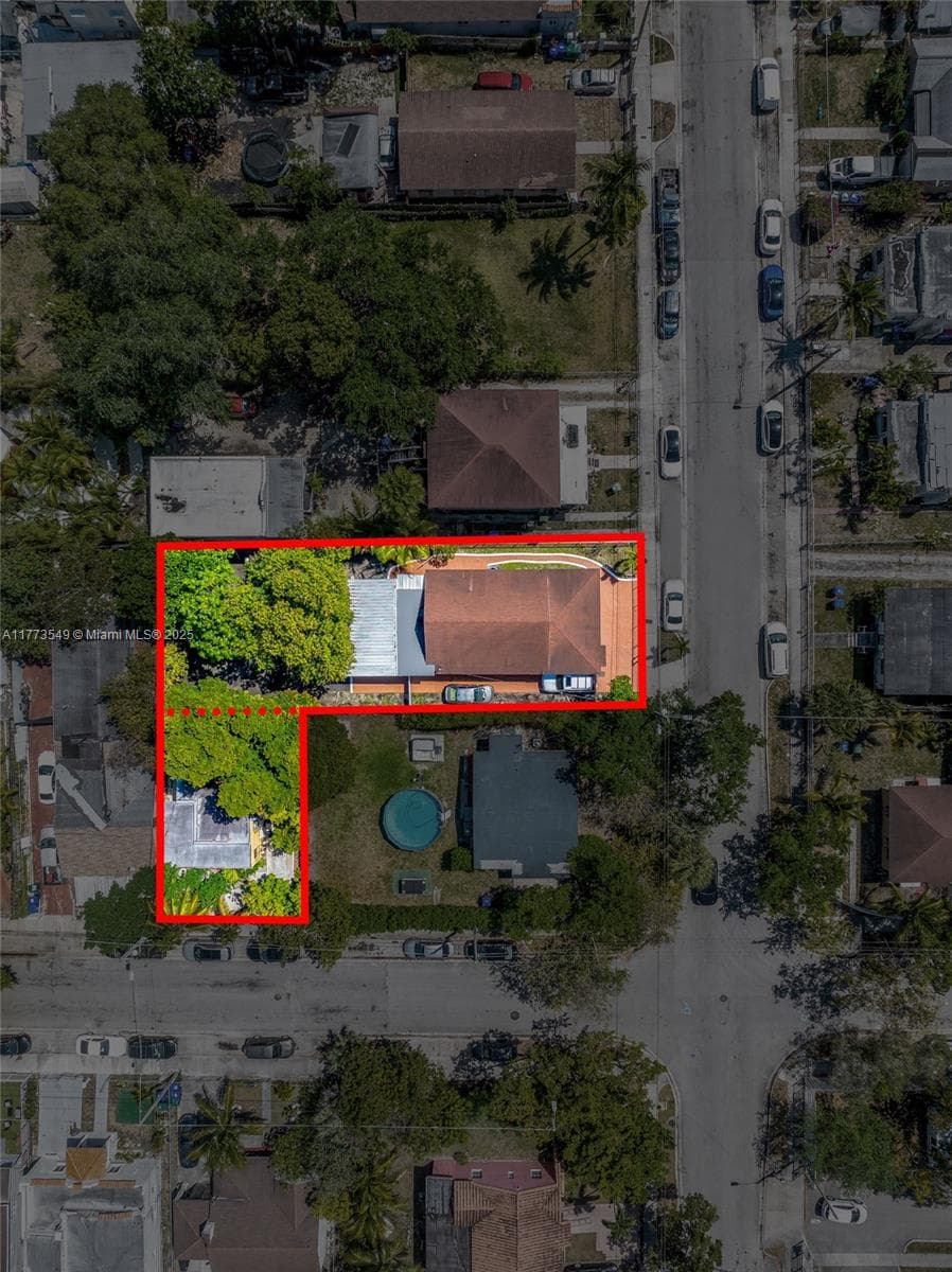 3123 NW 3rd Ave, Miami FL 33127