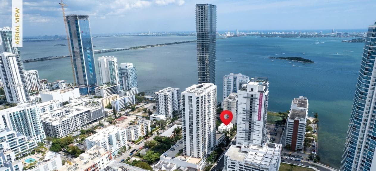 601 NE 22nd St, Miami FL 33137