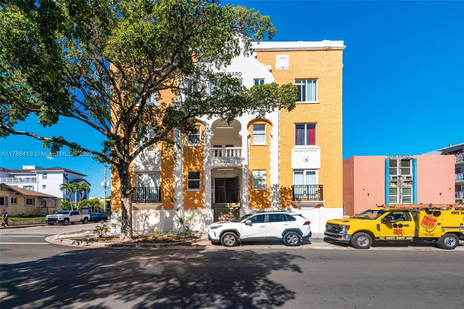 440 SW 5th Ave, Miami FL 33130