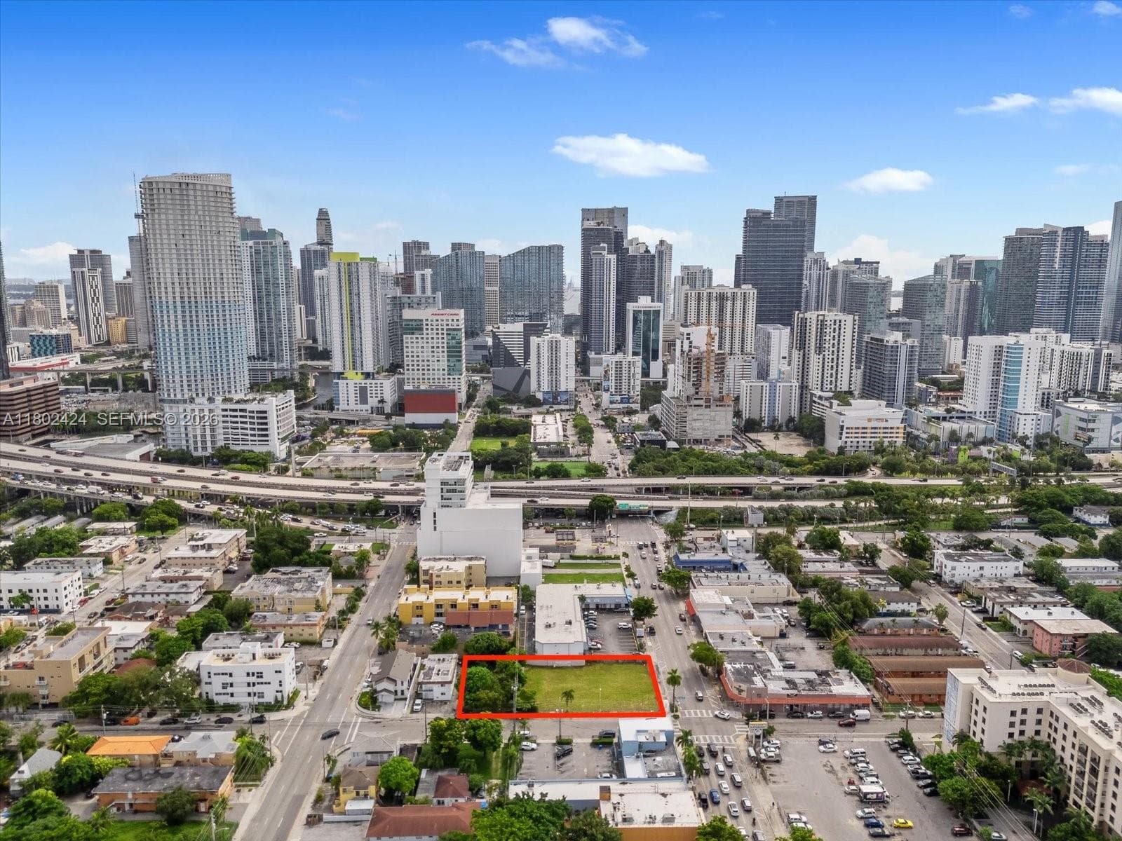 471 & 719 SW 8th St & 5th Av, Miami FL 33130