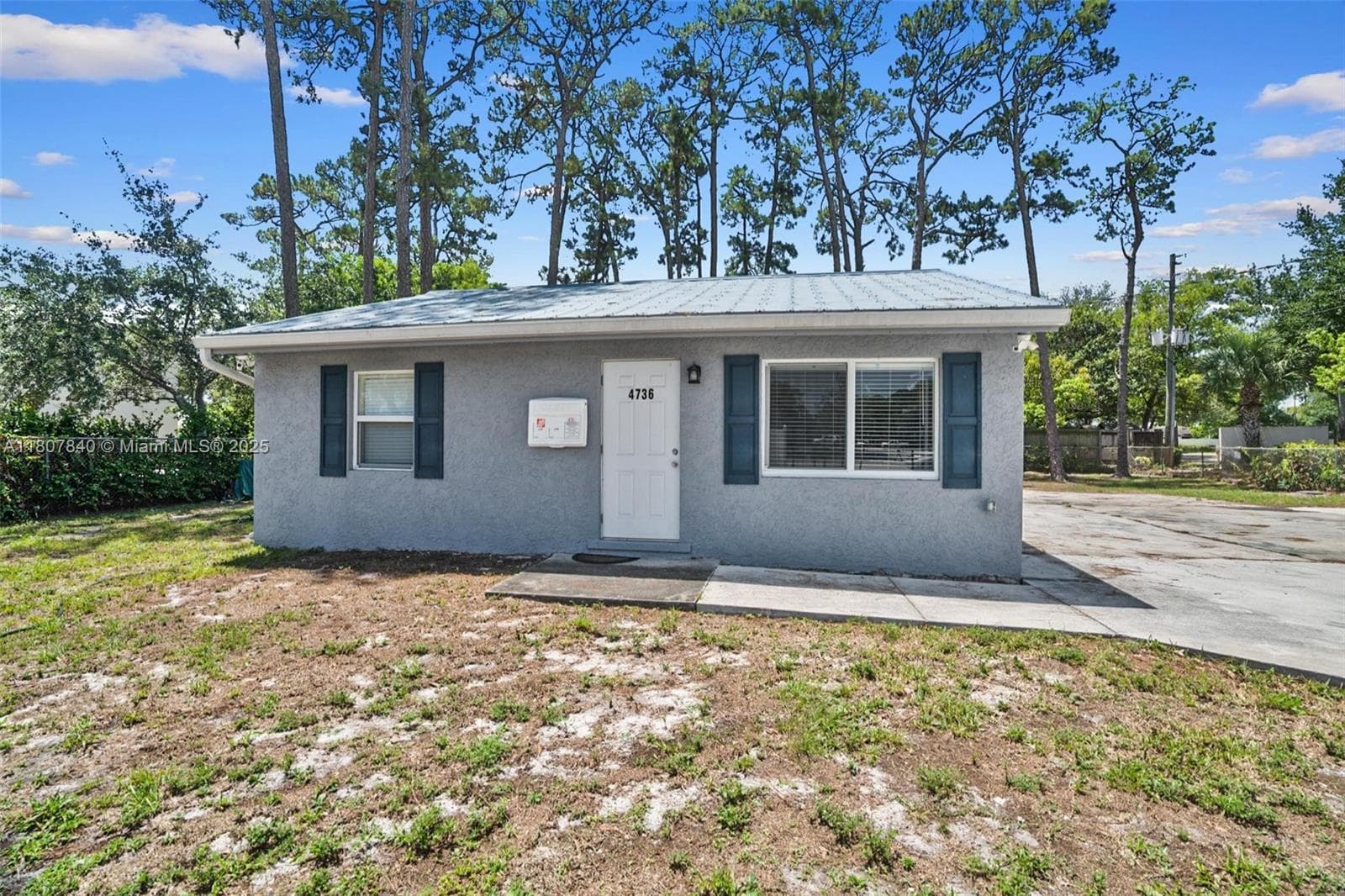 4736 Lake Worth Rd, Green Acres FL 33463