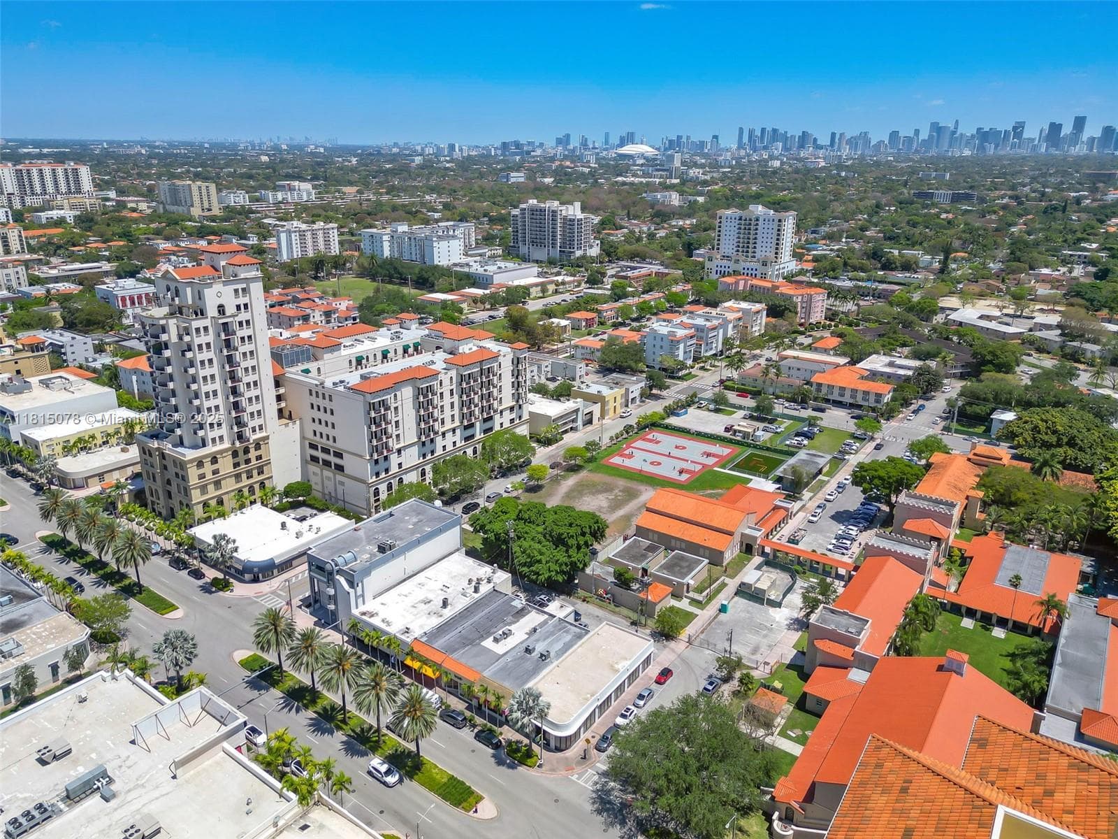 1913 Ponce De Leon Blvd, Coral Gables FL 33134