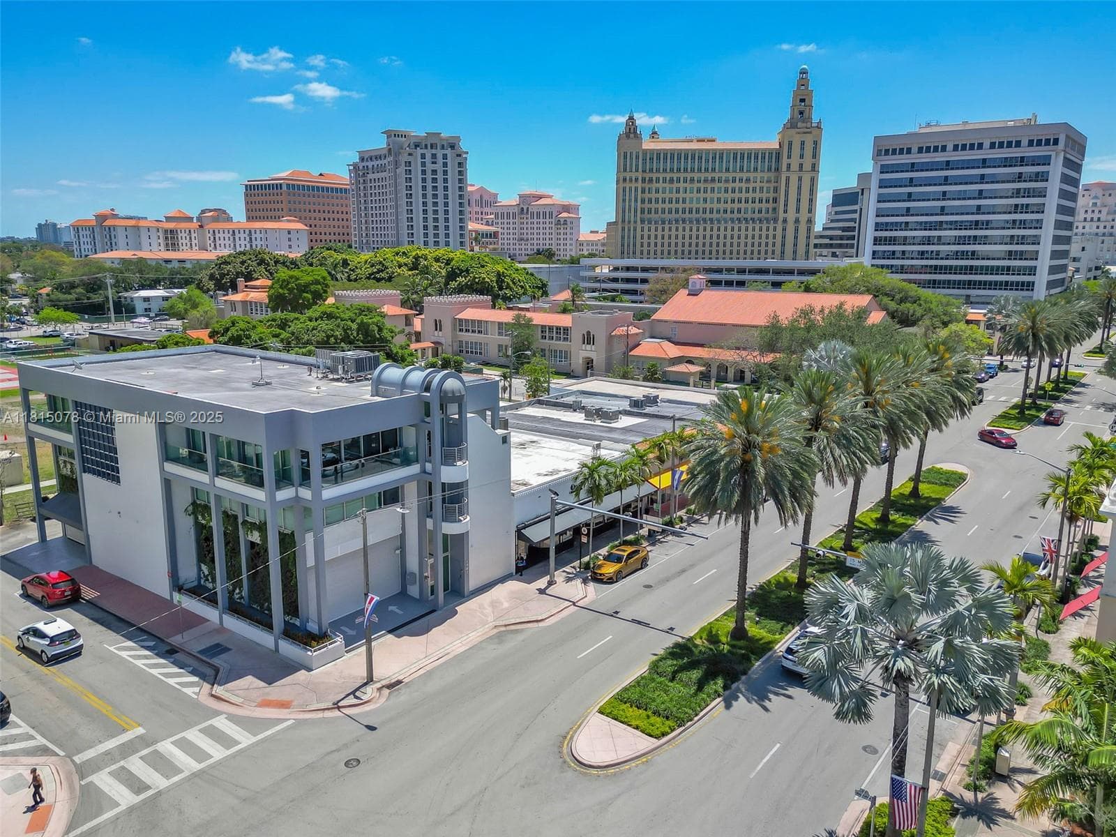 1913 Ponce De Leon Blvd, Coral Gables FL 33134