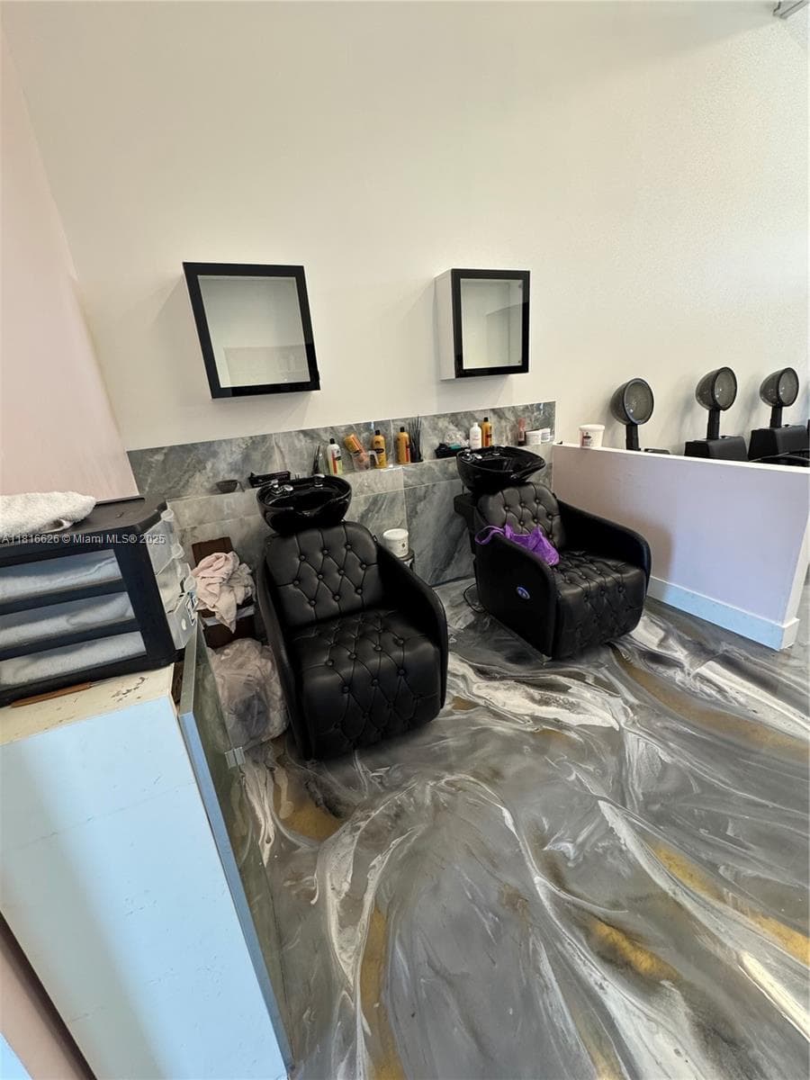 9620 Stirling Rd # 109, Cooper City FL 33024