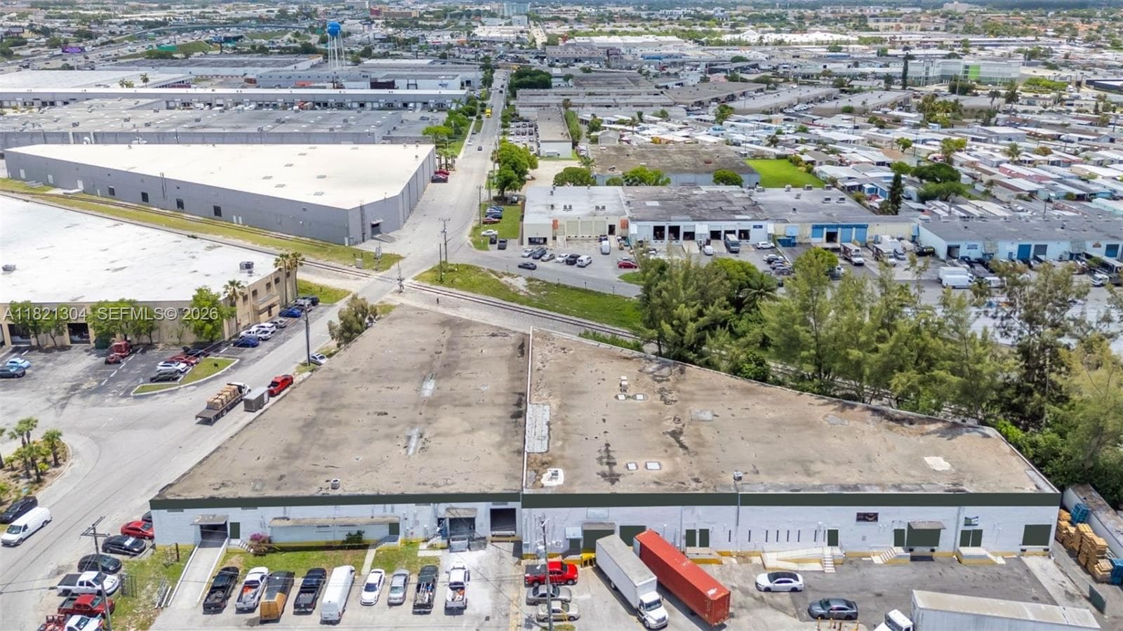 7361 NW 78th St, Medley FL 33166