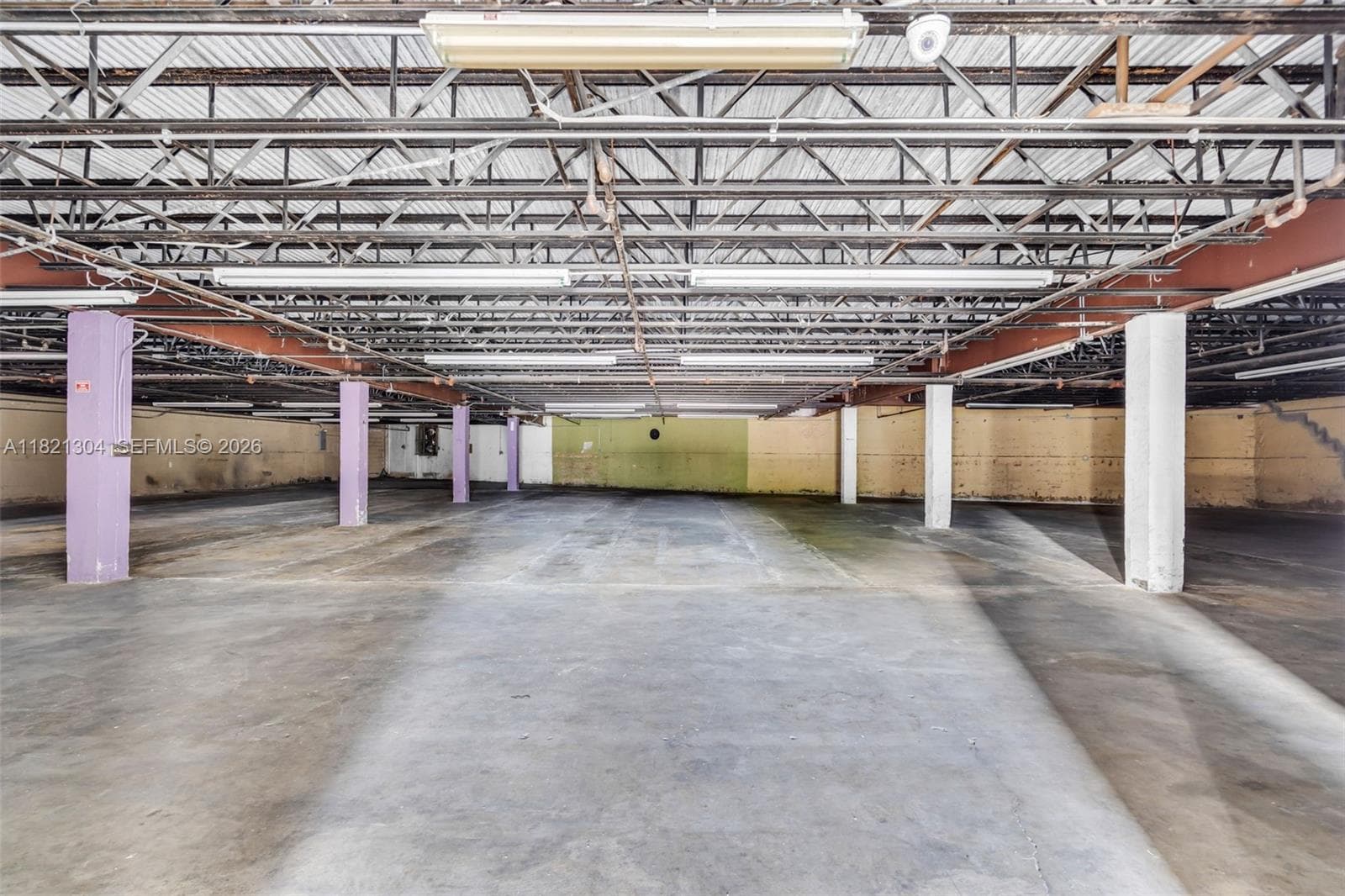 7361 NW 78th St, Medley FL 33166
