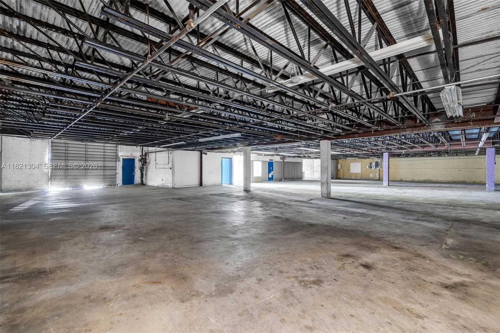 7361 NW 78th St, Medley FL 33166