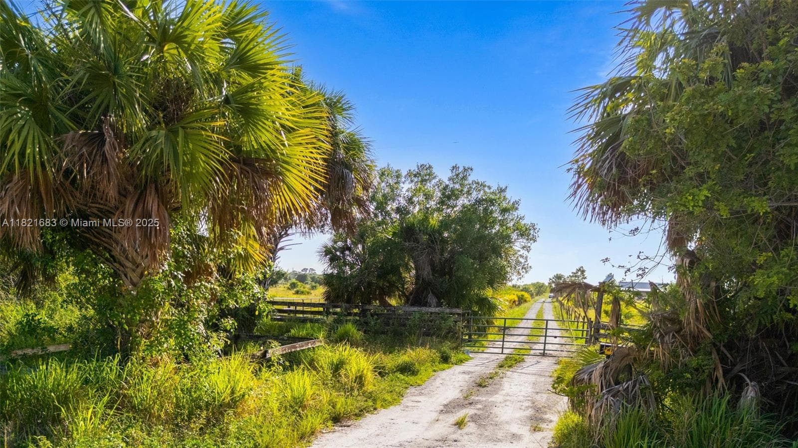 21st ST SW & 58th Ave, Vero Beach FL 32968