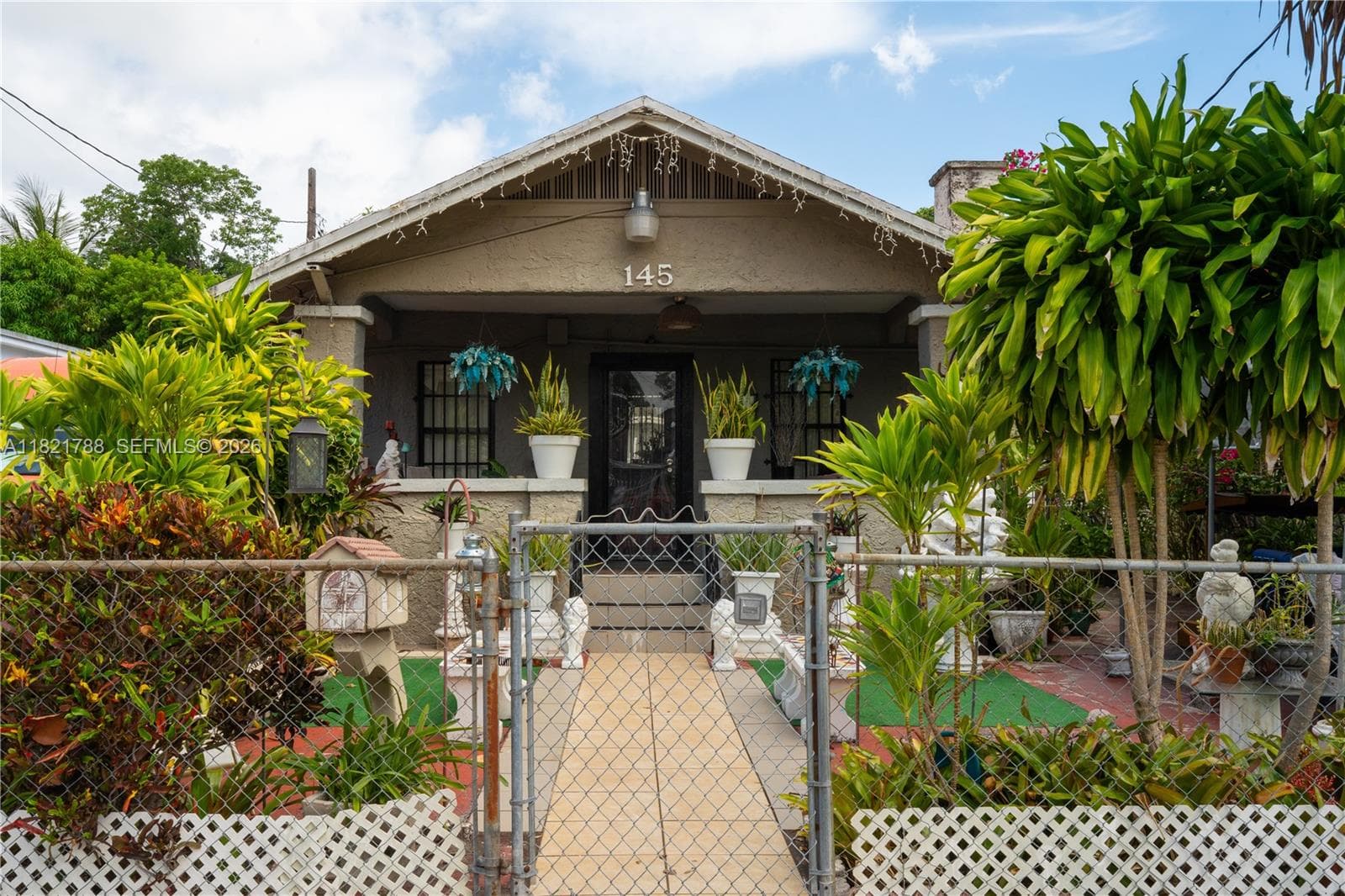 145 NW 31st St, Miami FL 33127