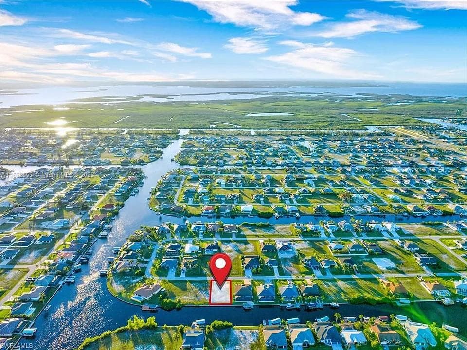 415 NW 35th Pl #20, Cape Coral FL 33993