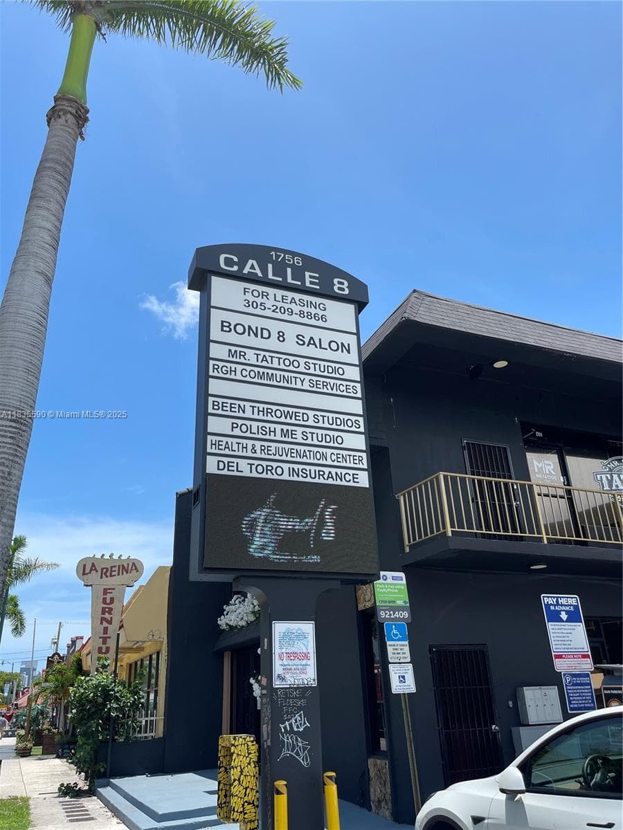 1756 SW 8th St # 204, Miami FL 33135