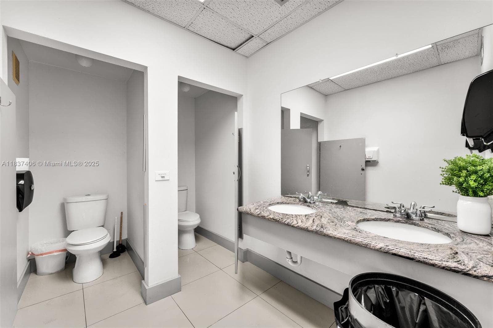 516 NW 57th Ave, Miami FL 33126