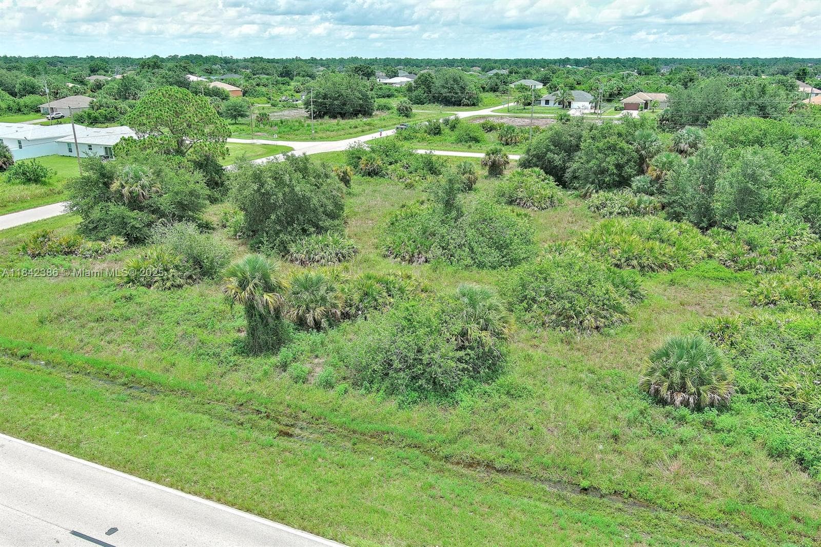 841 Milwaukee Blvd, Lehigh Acres FL 33974