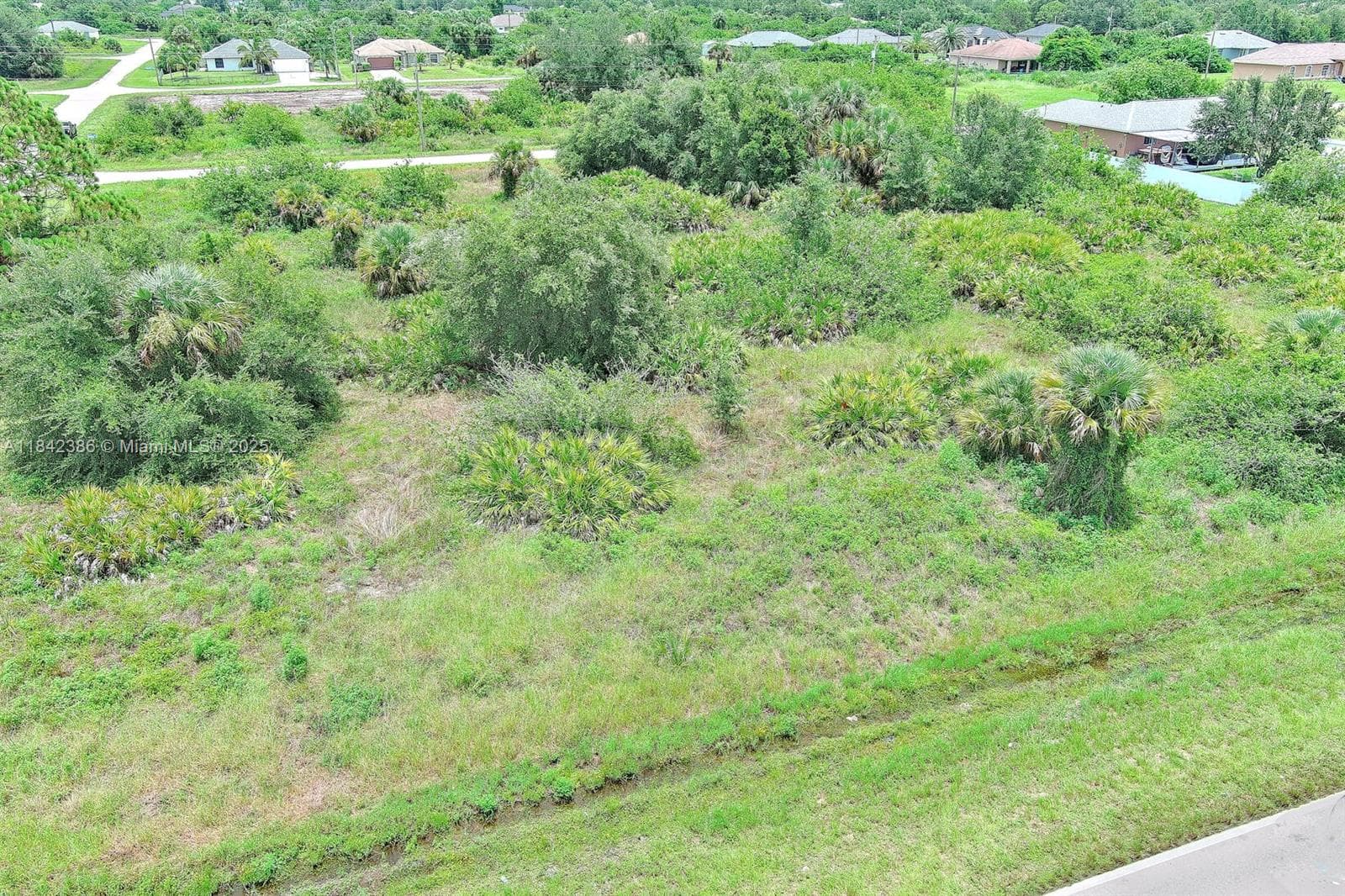 841 Milwaukee Blvd, Lehigh Acres FL 33974
