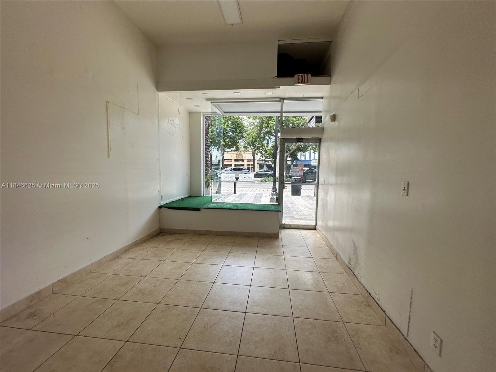 1932 Hollywood Blvd, Hollywood FL 33020