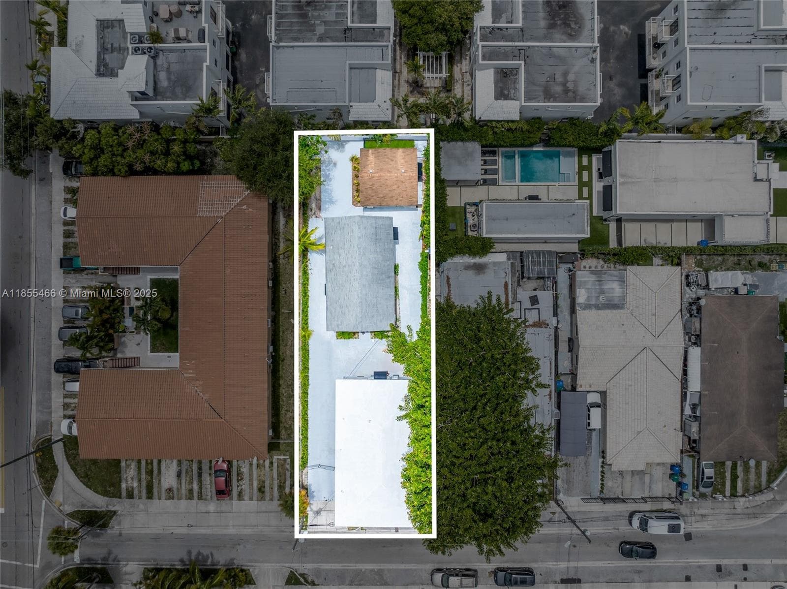 1028 SW 9th Ave, Miami FL 33130