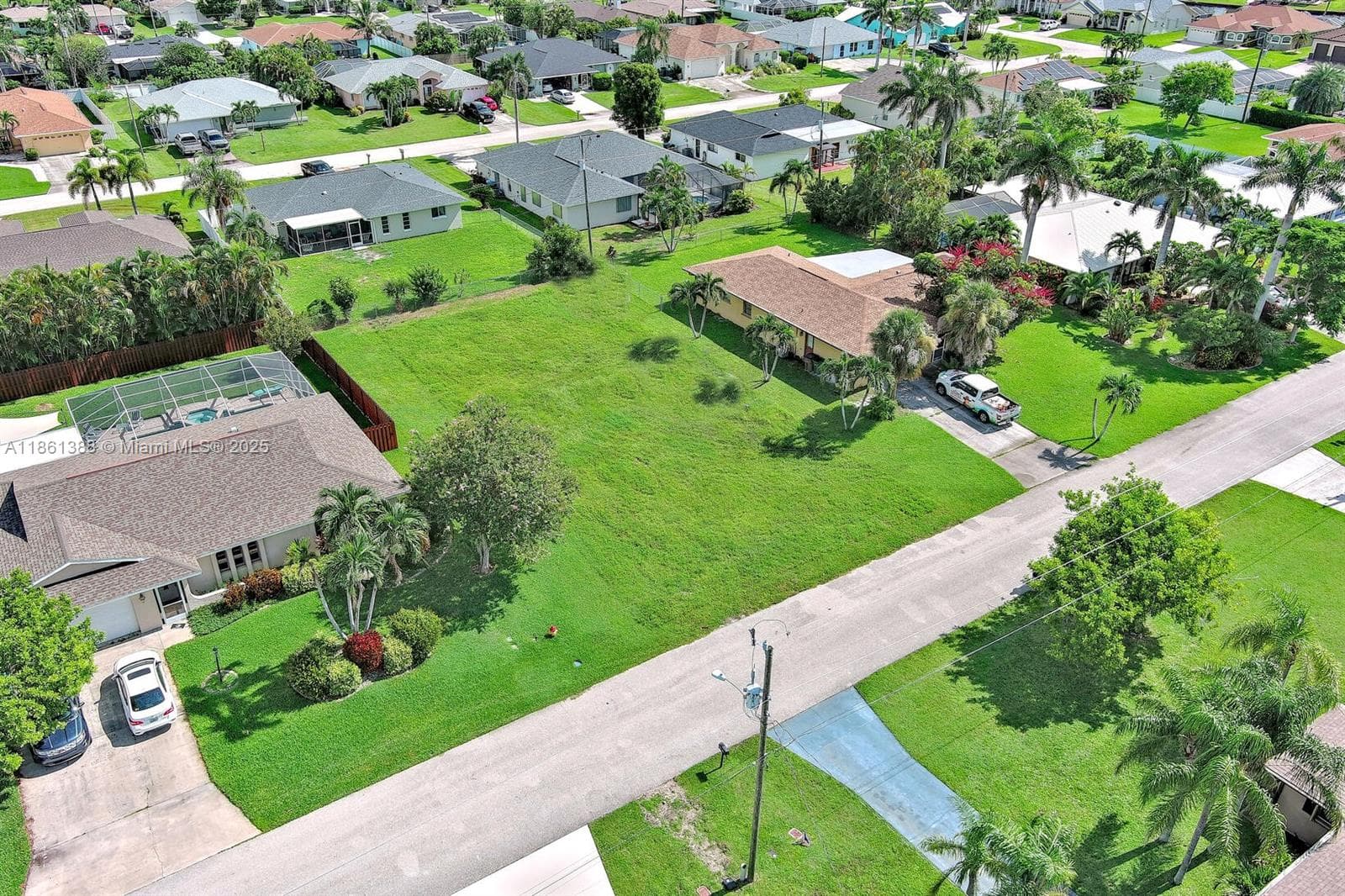 225 SW 46TH TER, Cape Coral FL 33914