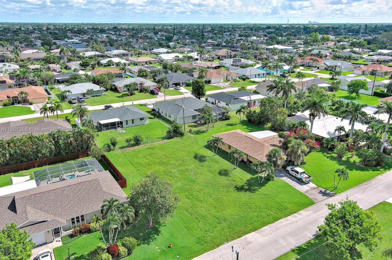225 SW 46TH TER, Cape Coral FL 33914