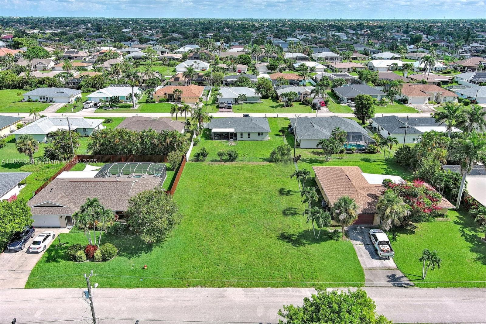 225 SW 46TH TER, Cape Coral FL 33914
