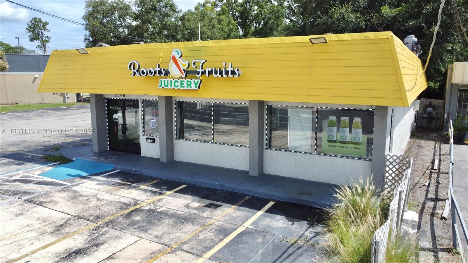 2944 W University Blvd W, Jacksonville FL 32217