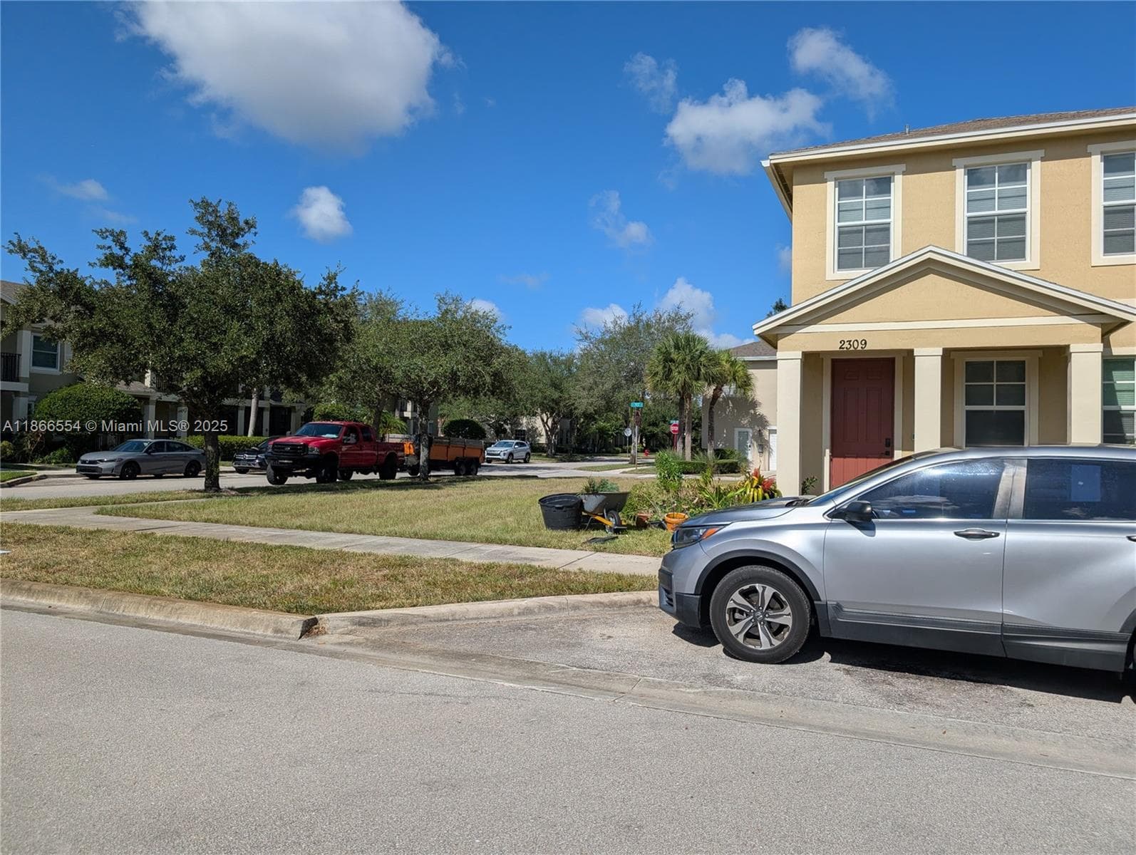 2301 SE Tavares Dr, Port St. Lucie FL 34952