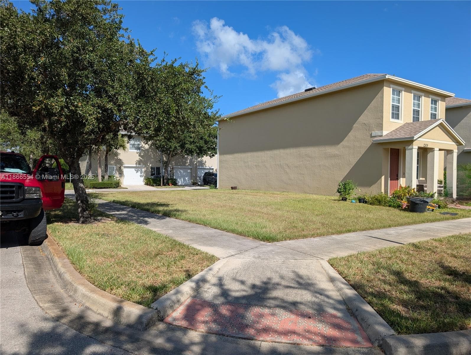 2301 SE Tavares Dr, Port St. Lucie FL 34952