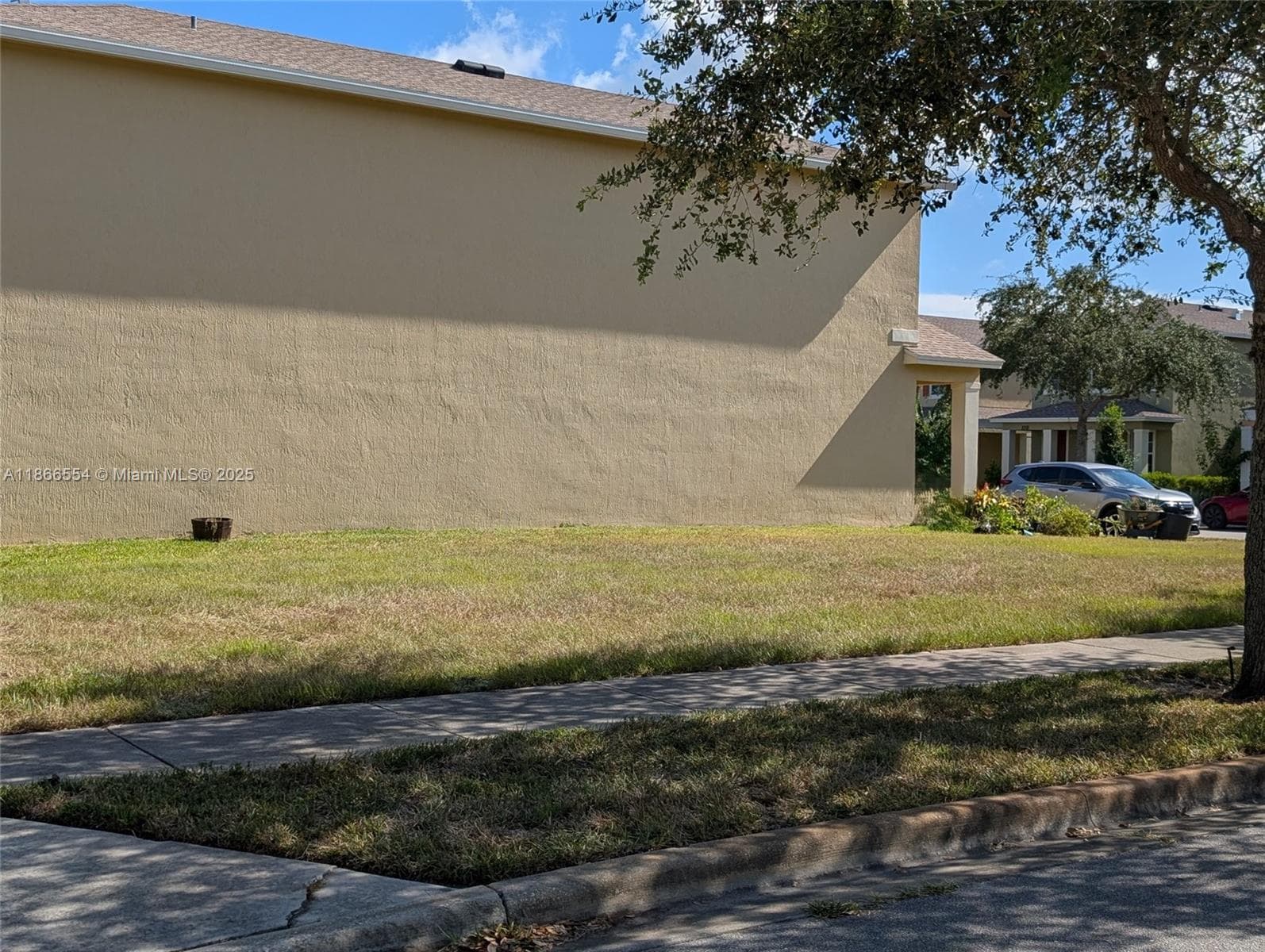 2301 SE Tavares Dr, Port St. Lucie FL 34952