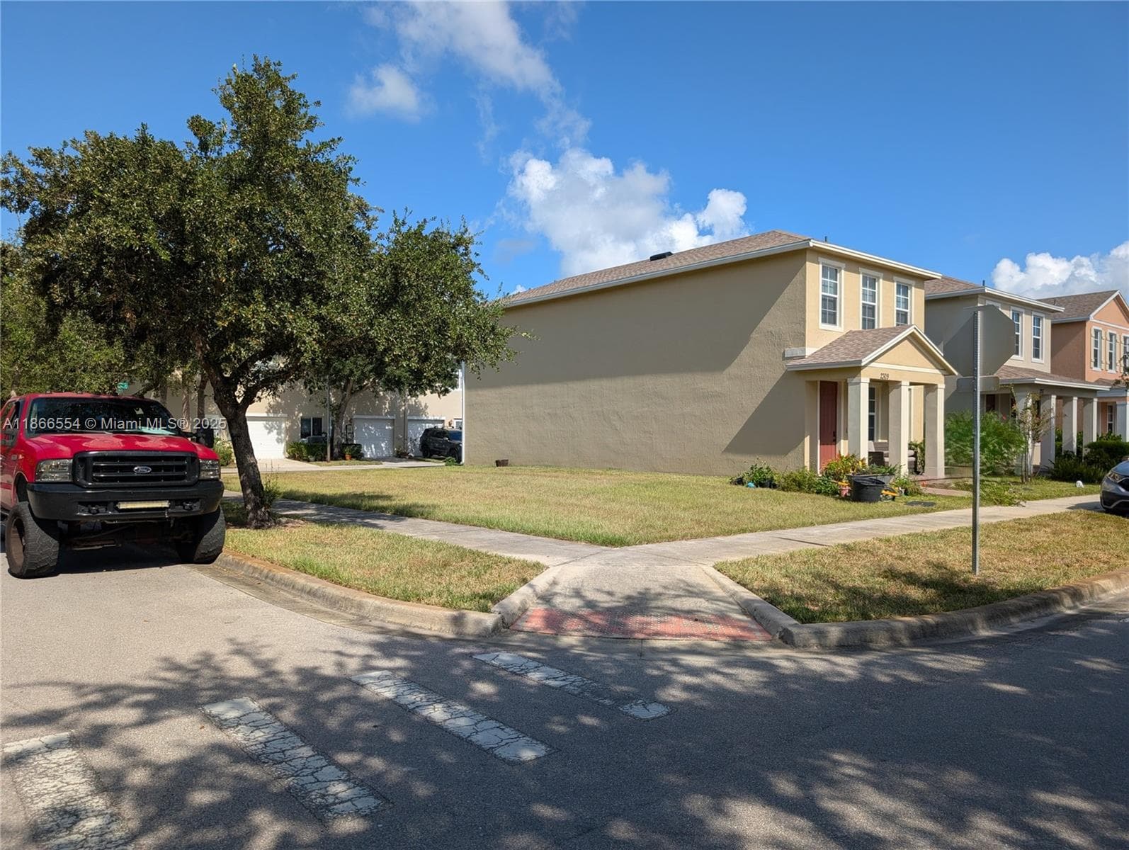 2301 SE Tavares Dr, Port St. Lucie FL 34952