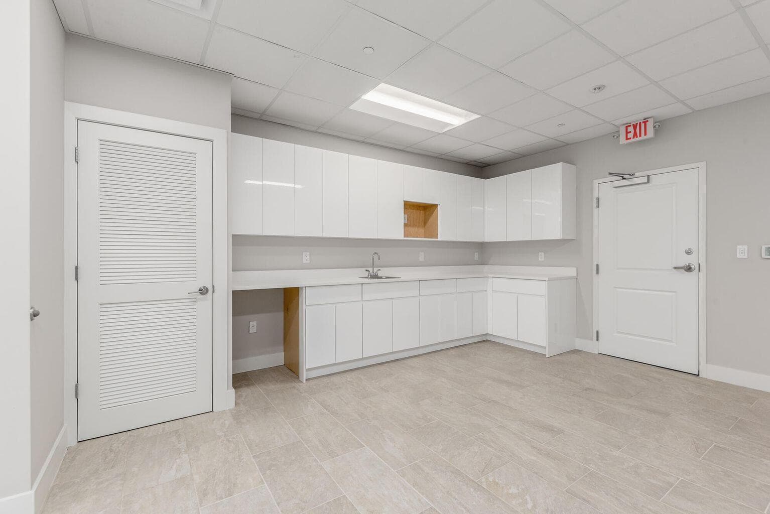 41 SW Seminole Street 210 6