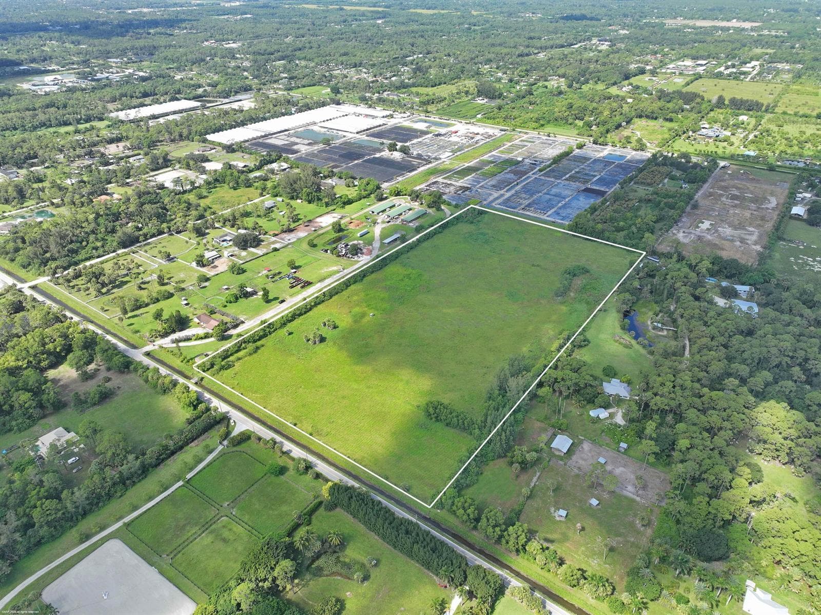 2761 E Road 002