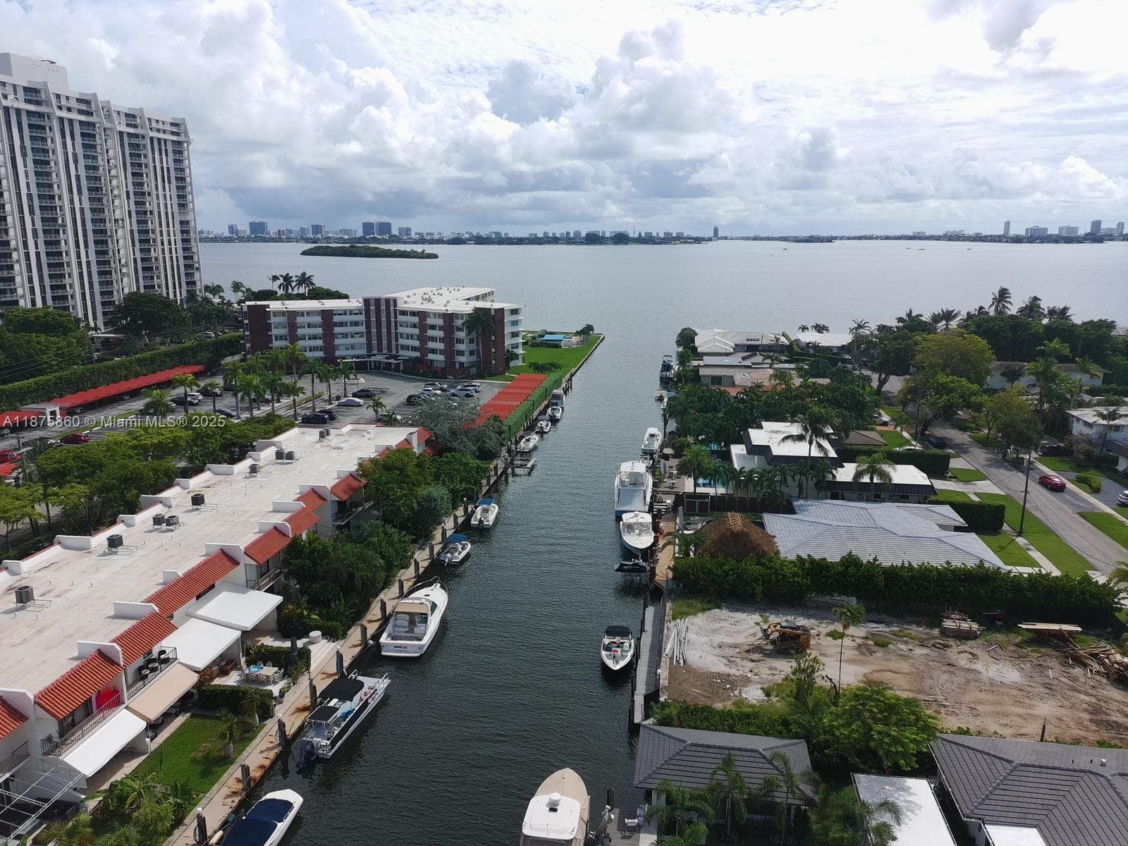 1545 NE 104th St, Miami Shores FL 33138
