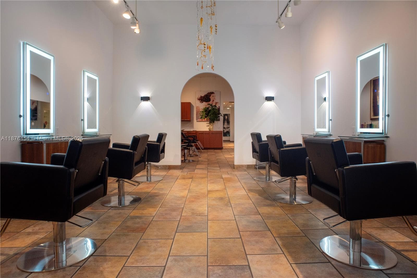 345 MIRACLE MILE, Coral Gables FL 33134