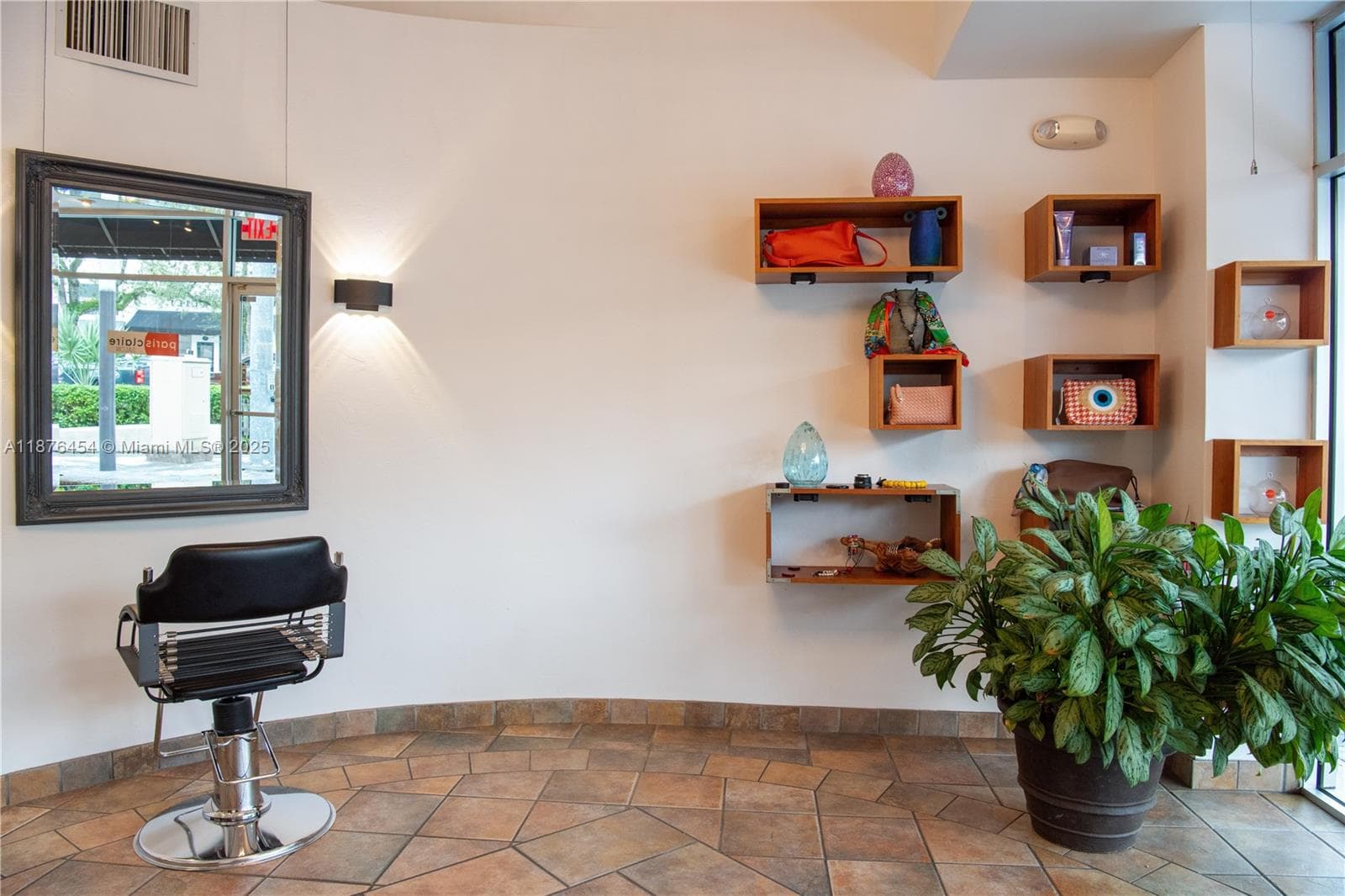 345 MIRACLE MILE, Coral Gables FL 33134