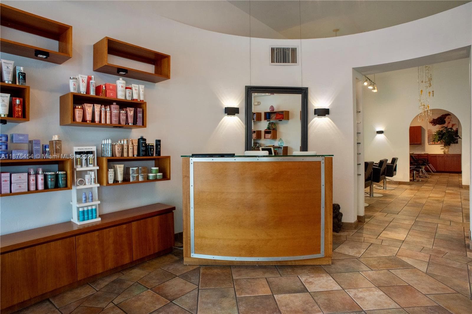 345 MIRACLE MILE, Coral Gables FL 33134