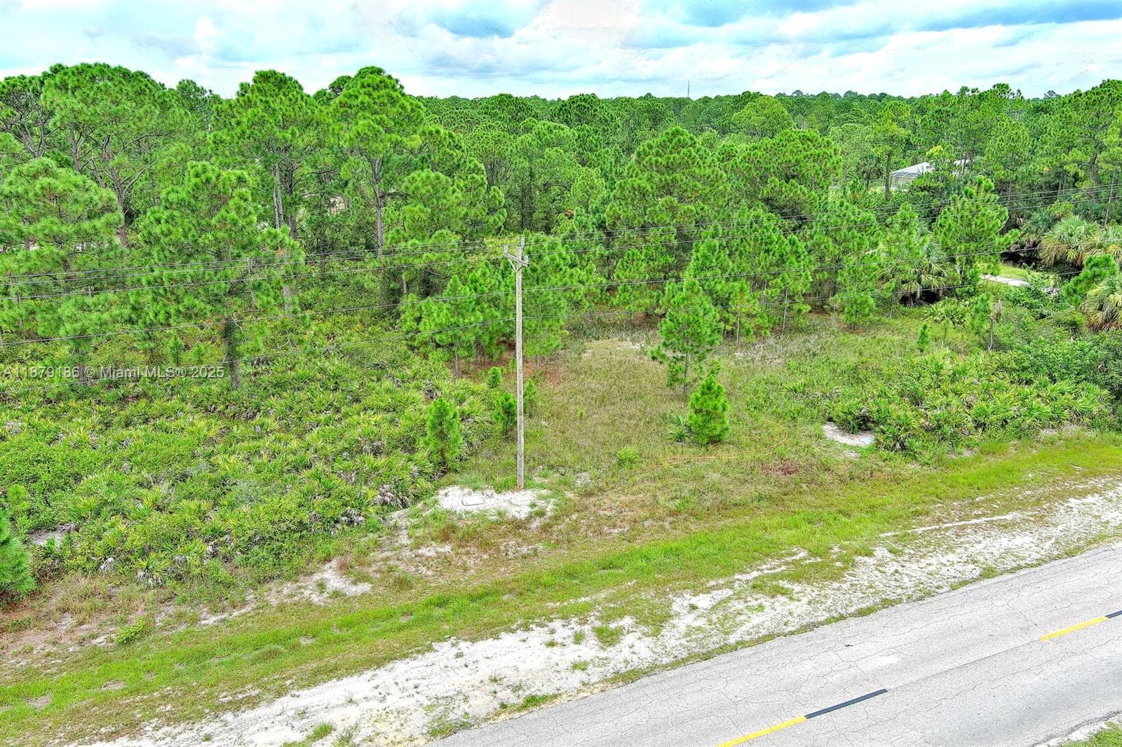 702 Eisenhower Blvd, Lehigh Acres FL 33974