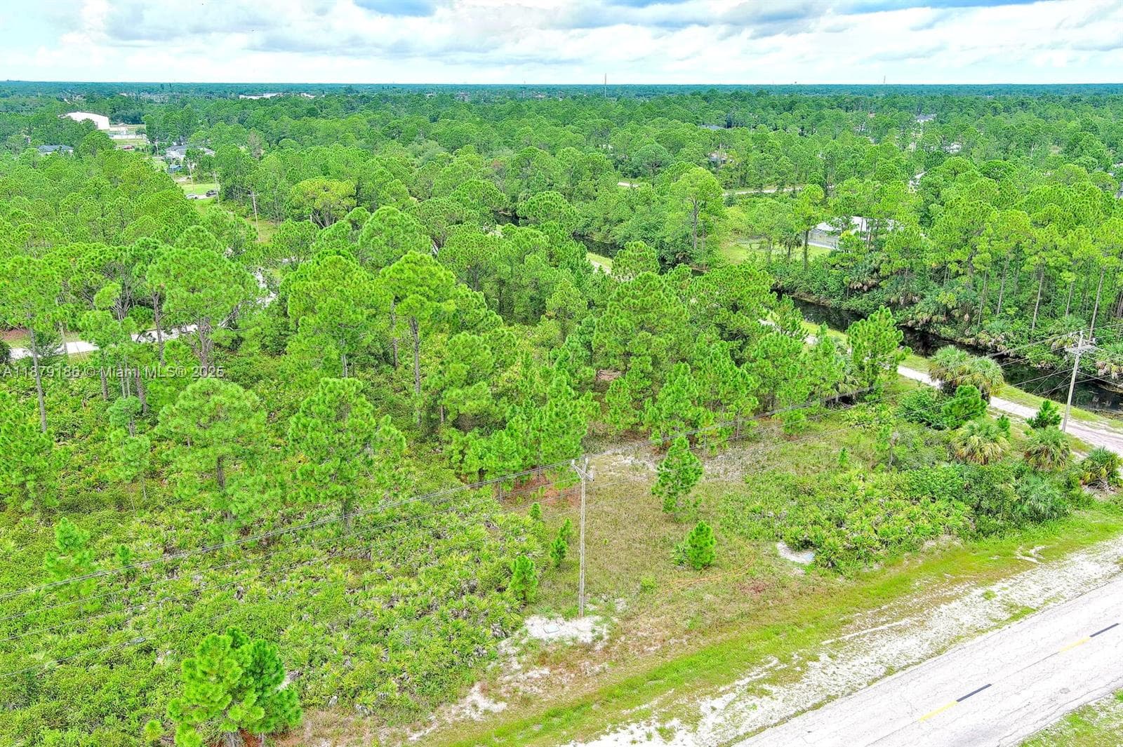 702 Eisenhower Blvd, Lehigh Acres FL 33974