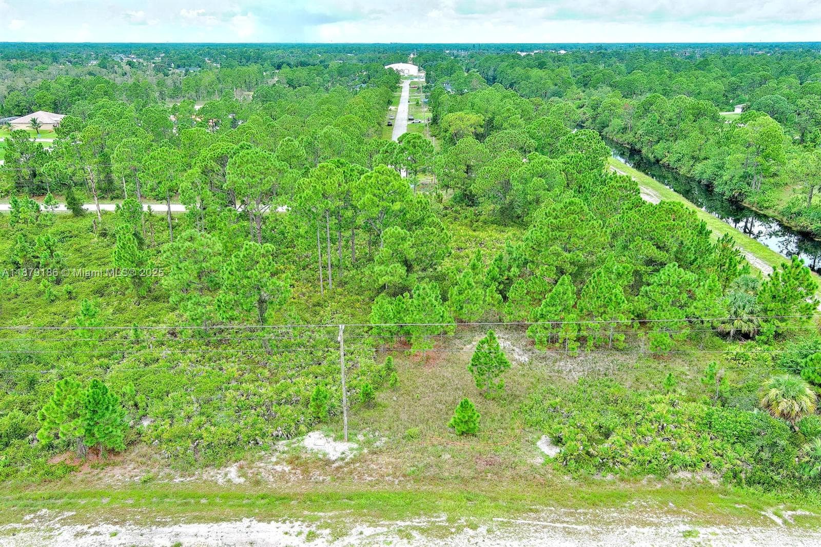 702 Eisenhower Blvd, Lehigh Acres FL 33974