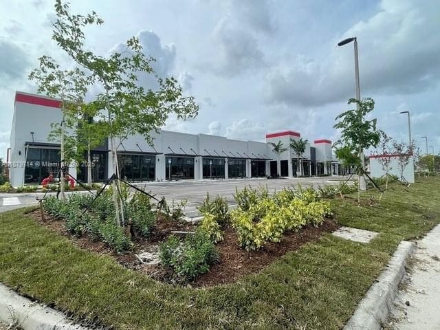 19184 NW 27 Ave, Miami Gardens FL 33056