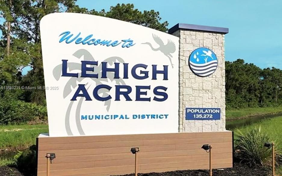 676 Sabrina Ct, Lehigh Acres FL 33972