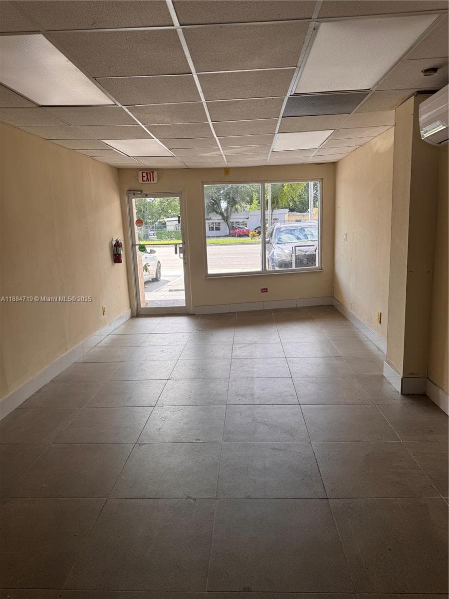 5829 W Hallandale Beach Blvd # 5823B, West Park FL 33023