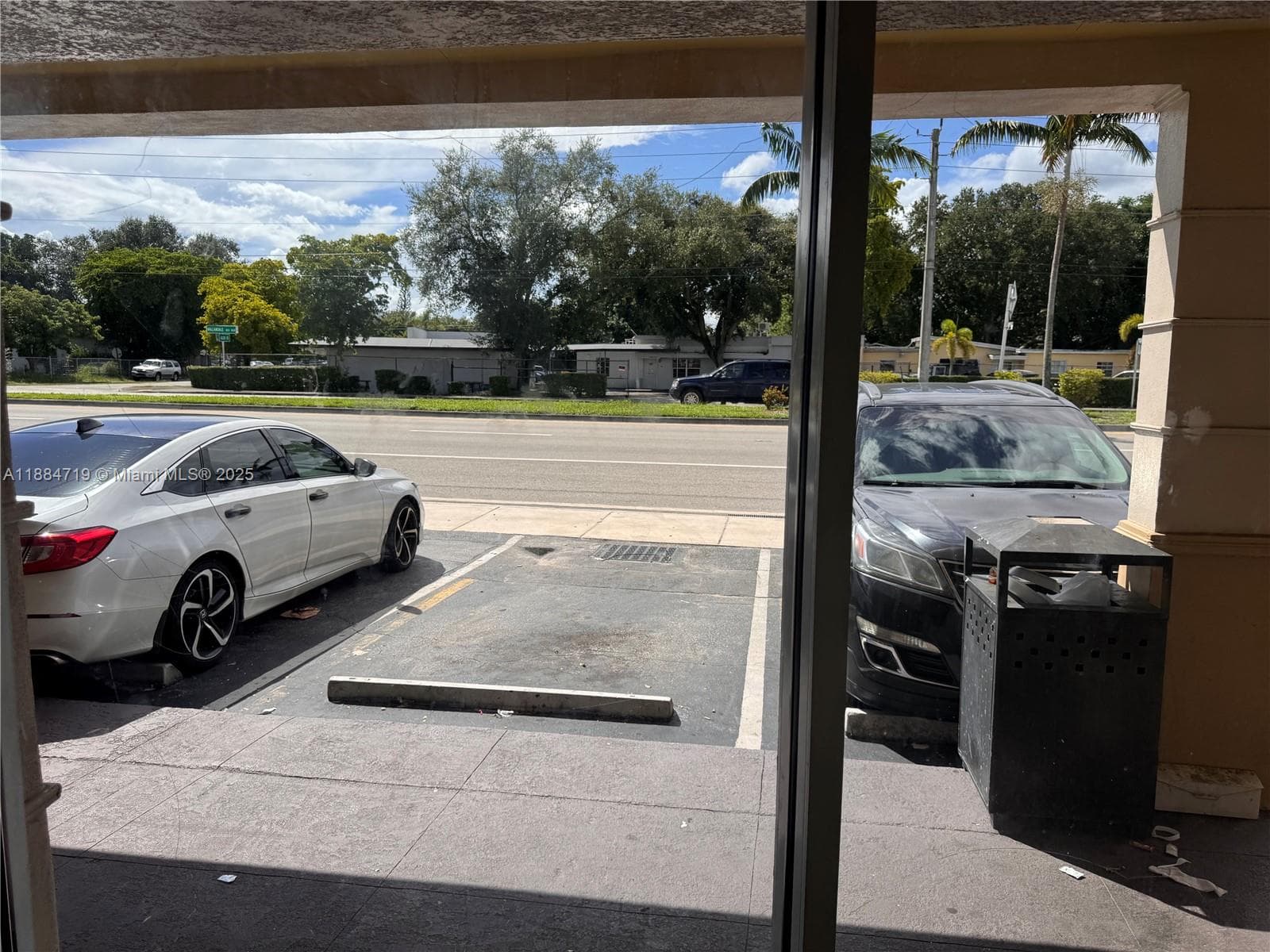 5829 W Hallandale Beach Blvd # 5823B, West Park FL 33023