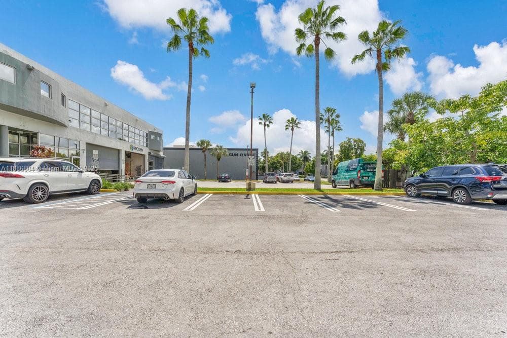 2201 NW 102nd Pl # 4A, Doral FL 33172