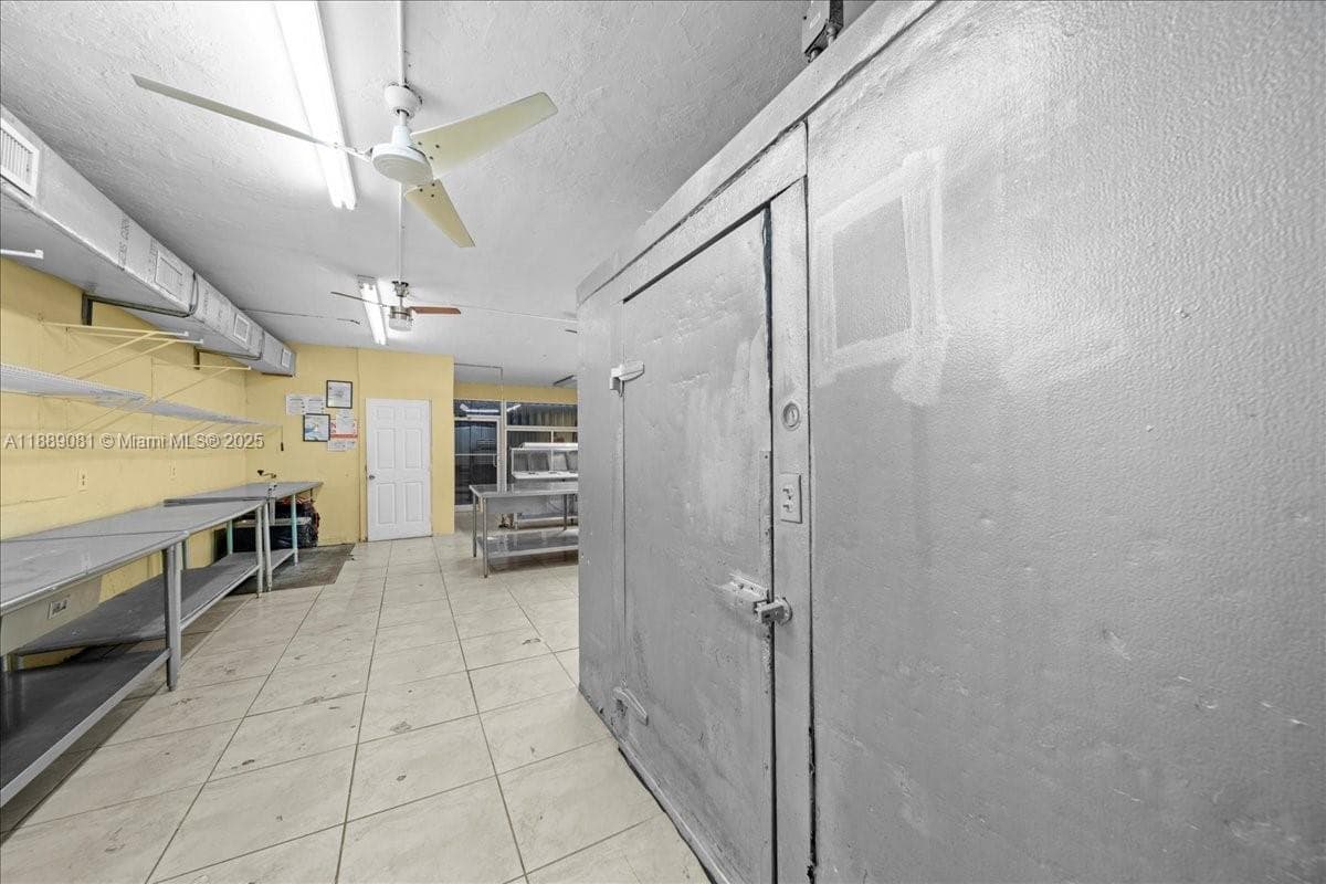 2313 NW 27th Ave, Miami FL 33142