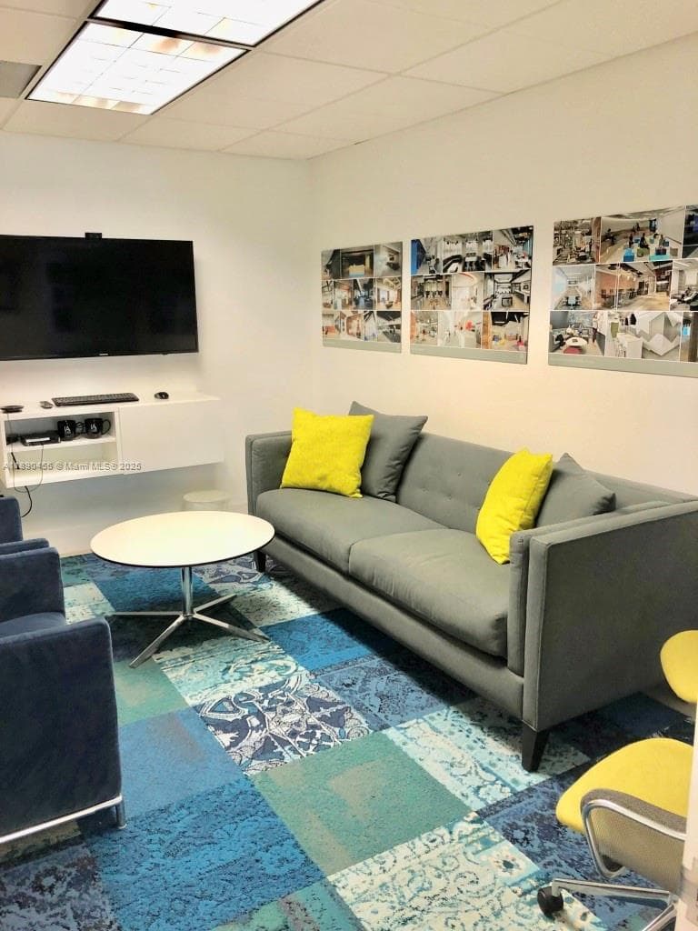 2100 Ponce De Leon Blvd # 1090, Coral Gables FL 33134