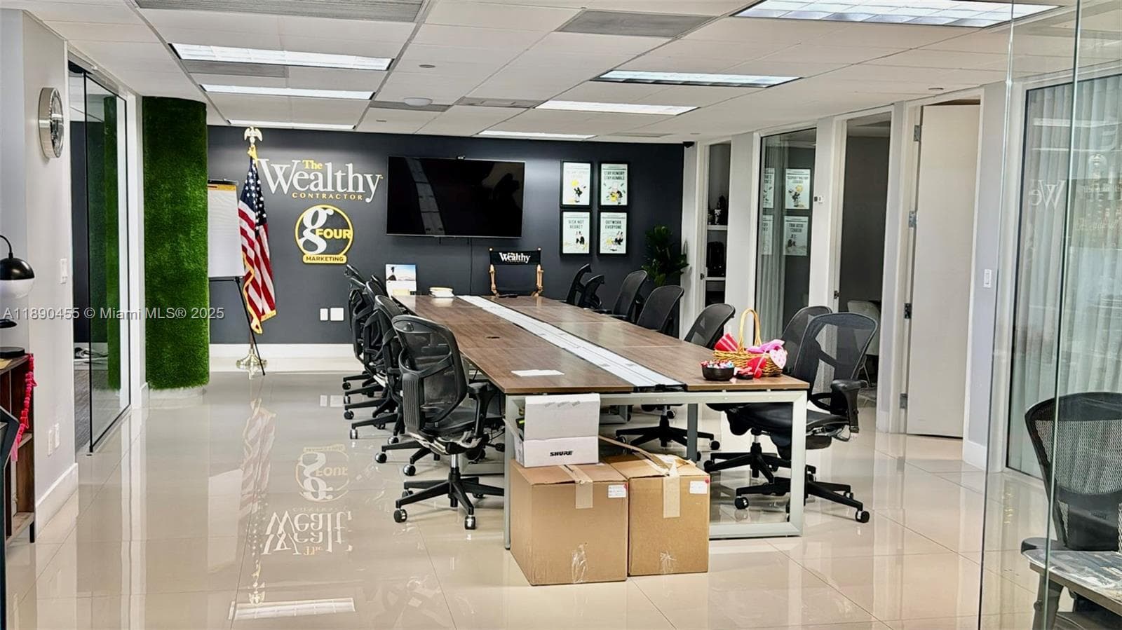 2100 Ponce De Leon Blvd # 1090, Coral Gables FL 33134