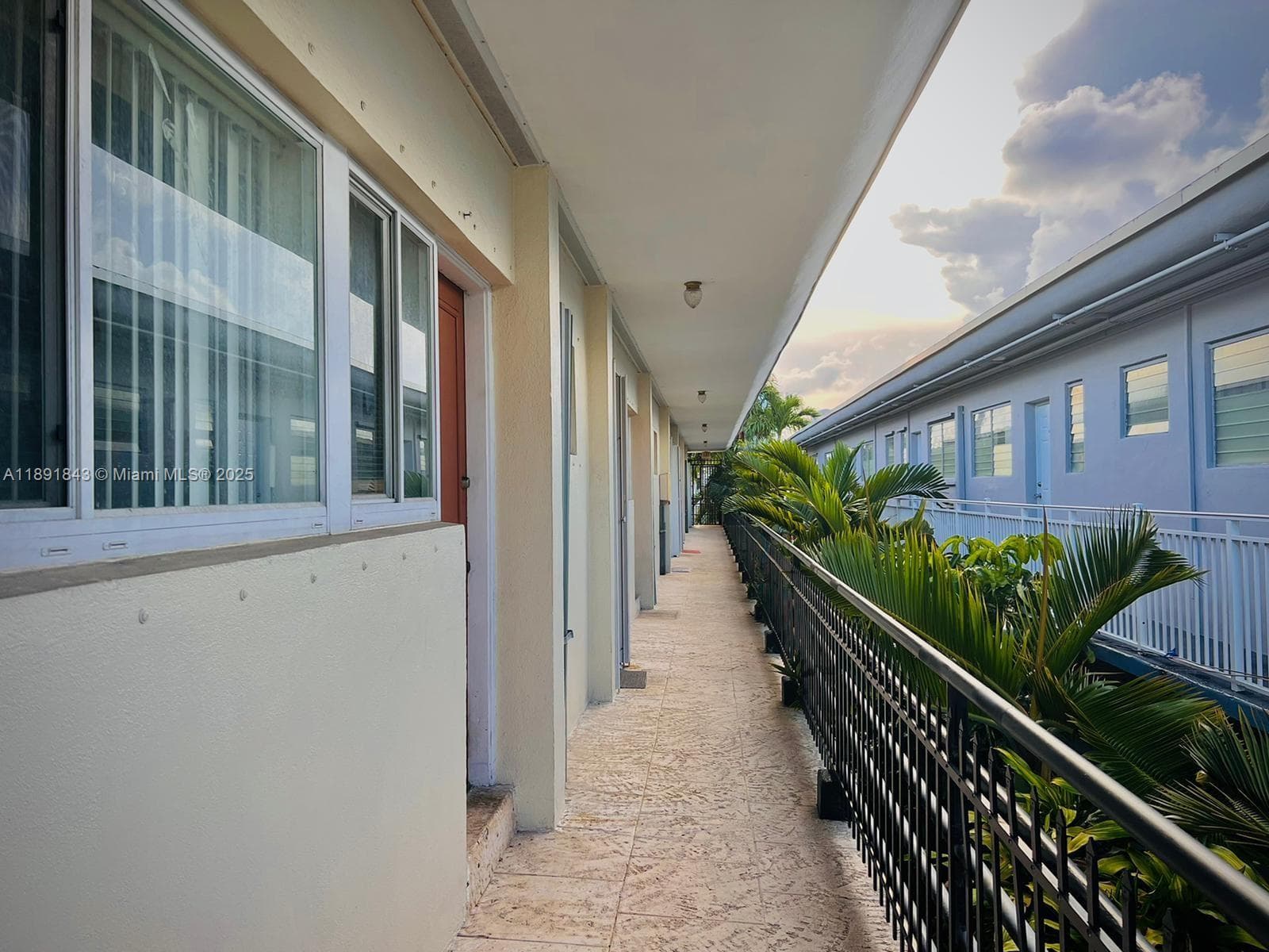 7435 Byron Ave, Miami Beach FL 33141