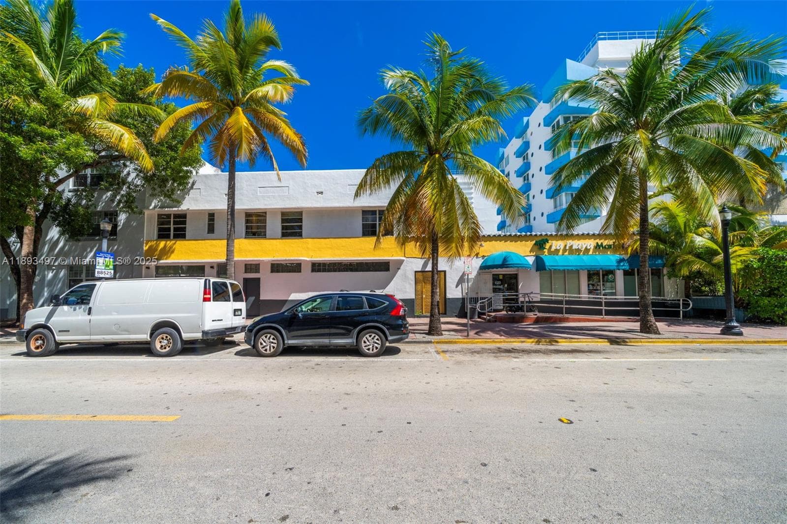 249 Collins Ave, Miami Beach FL 33139