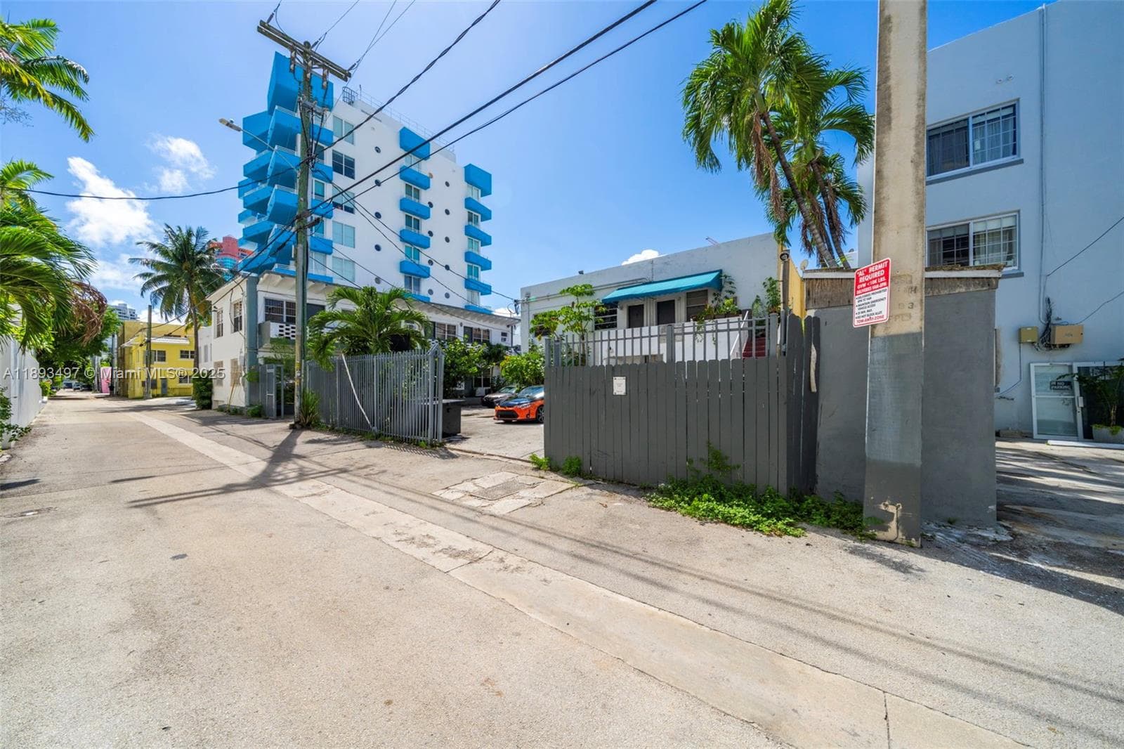 249 Collins Ave, Miami Beach FL 33139