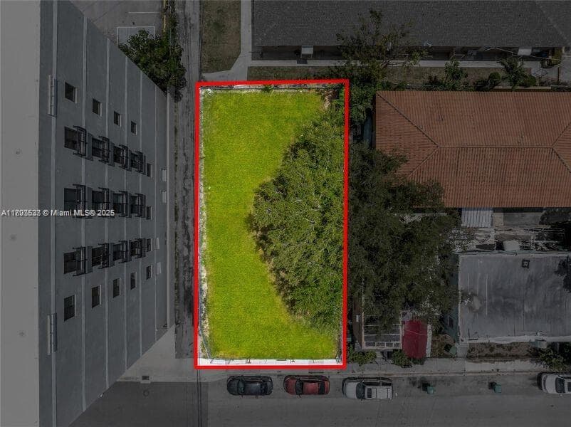 129 SW 21st Ave, Miami FL 33135