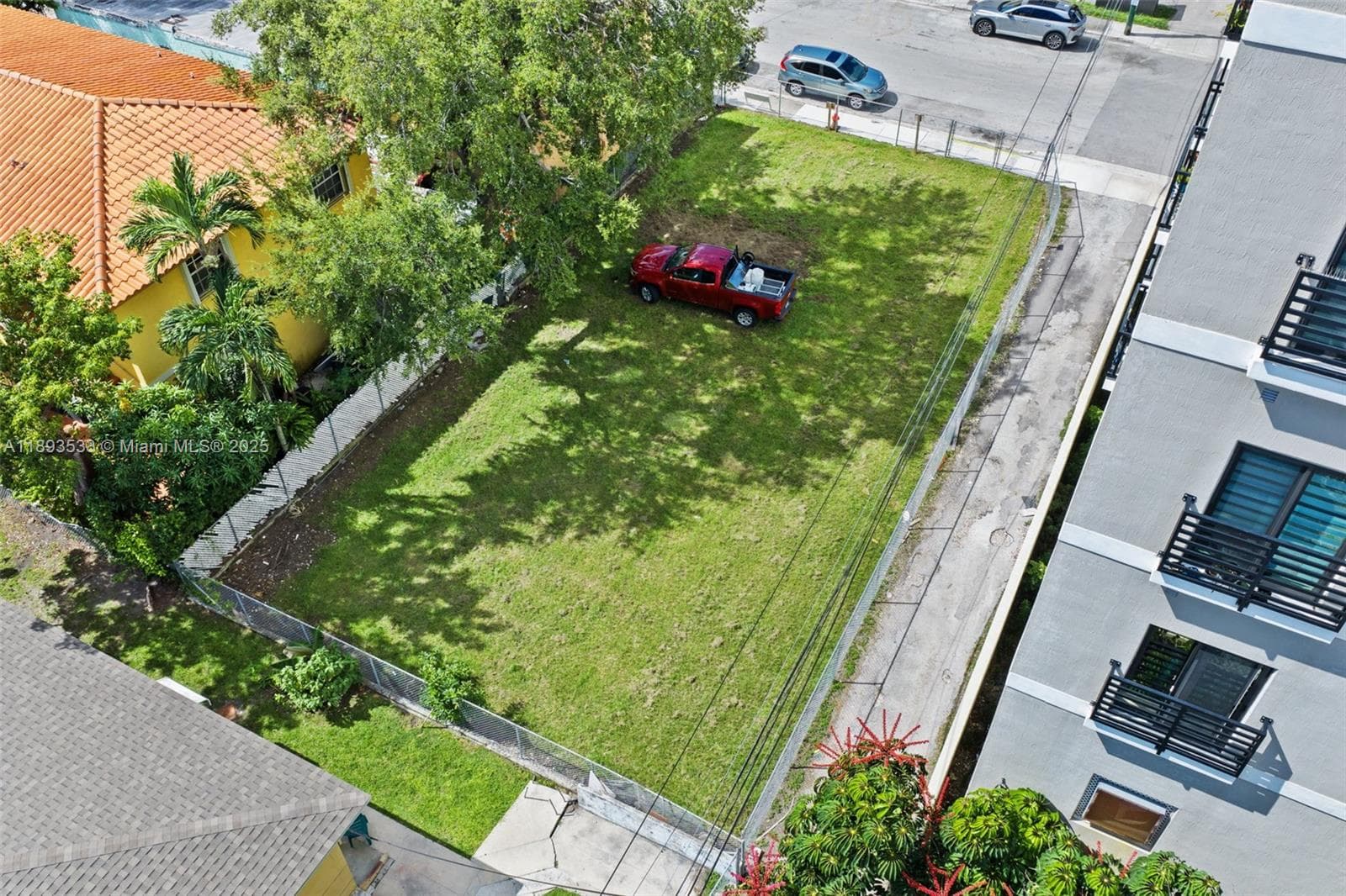 129 SW 21st Ave, Miami FL 33135